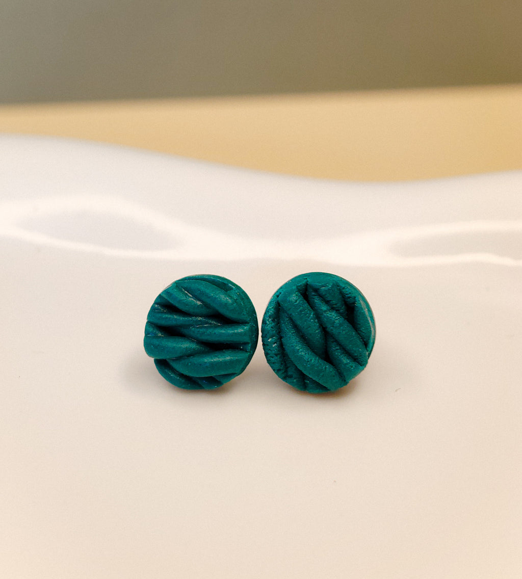 Knitted Evergreen - Studs