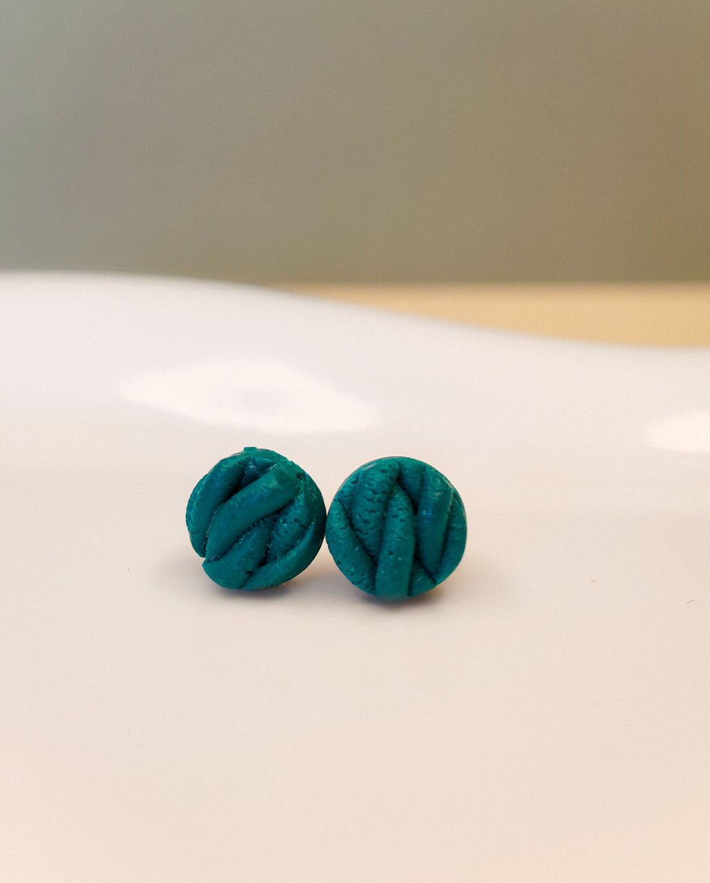 Knitted Evergreen - Studs