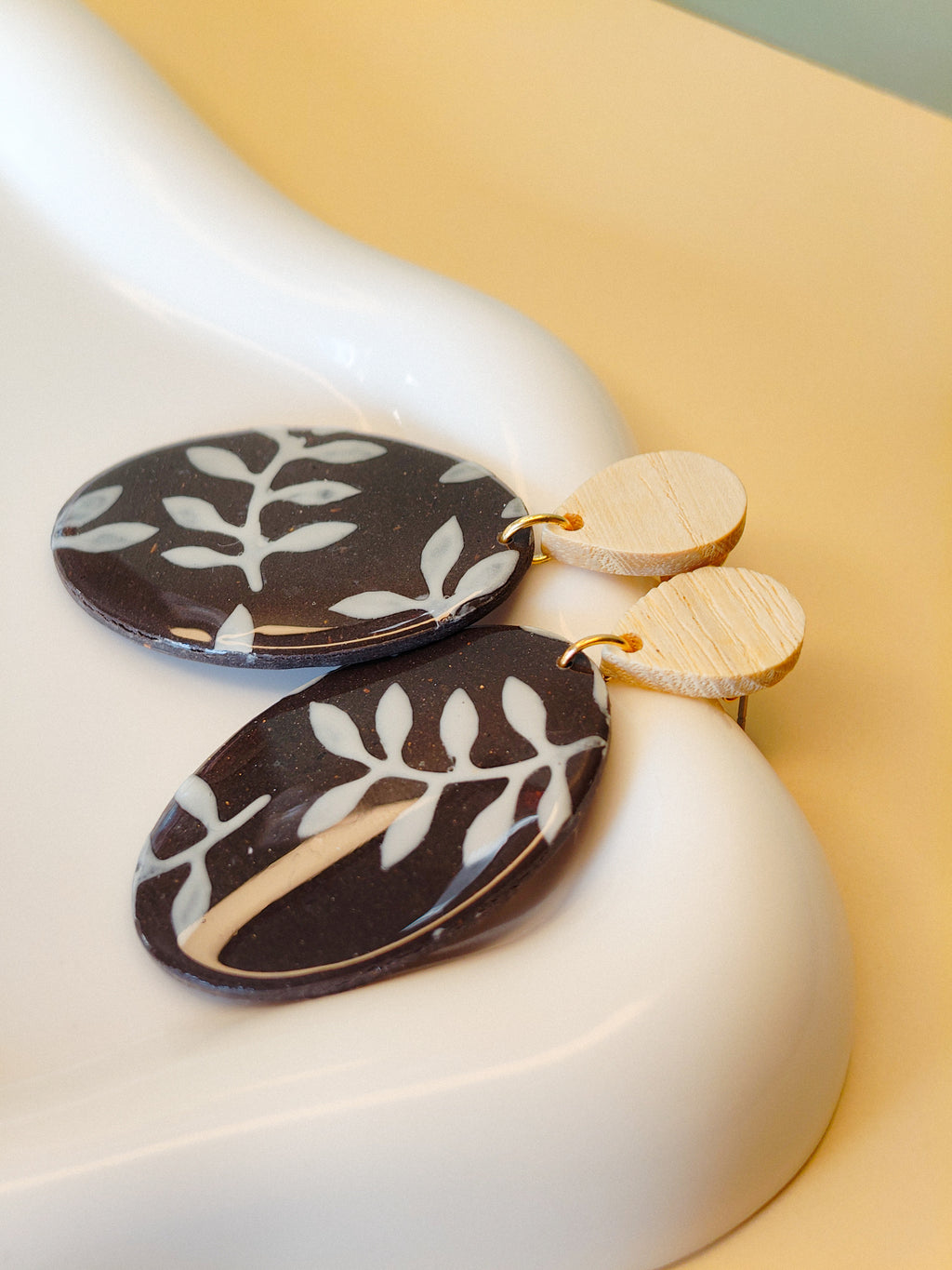 Woodland Leaves - Forest Echo