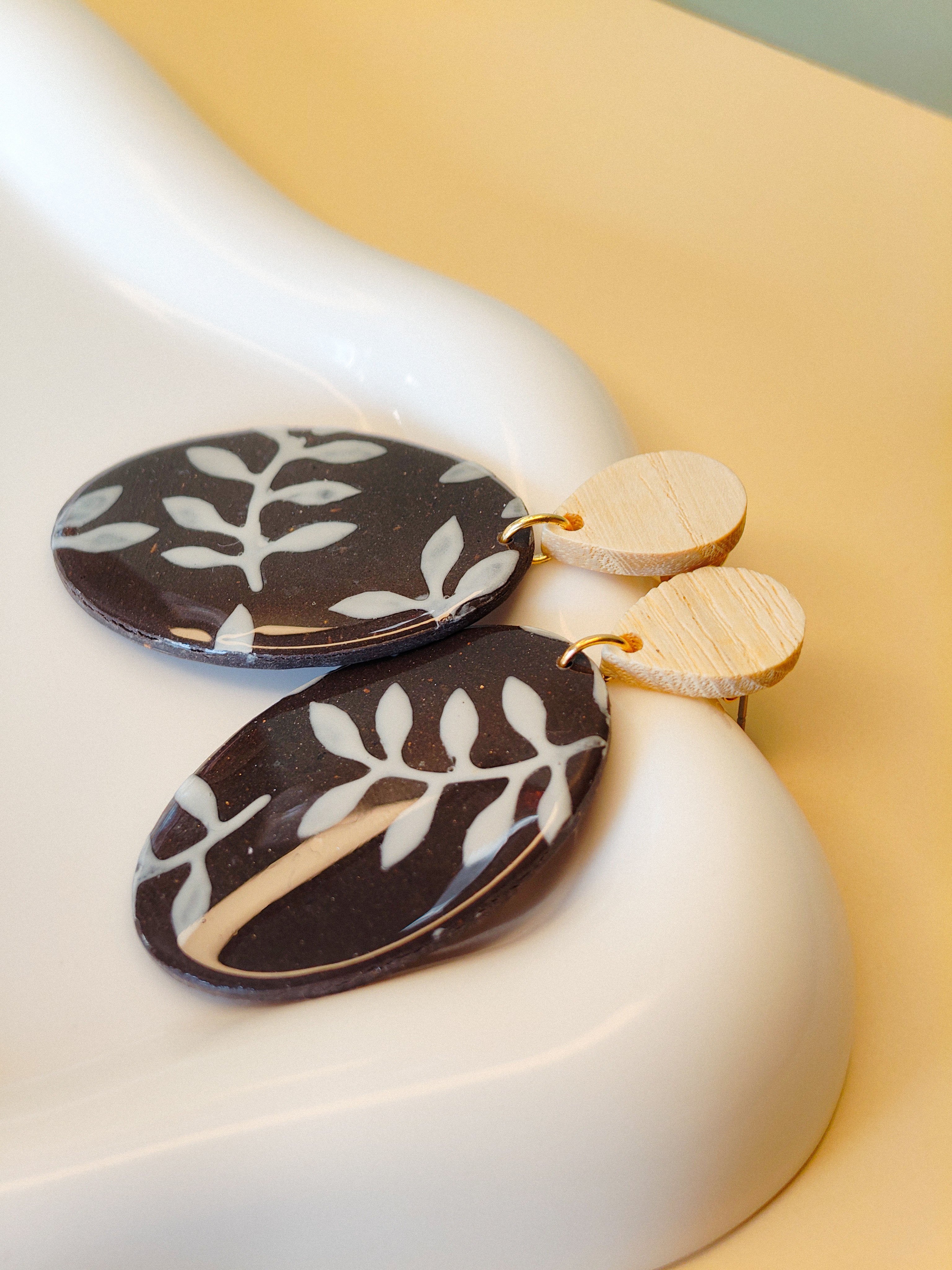 Woodland Leaves - Forest Echo