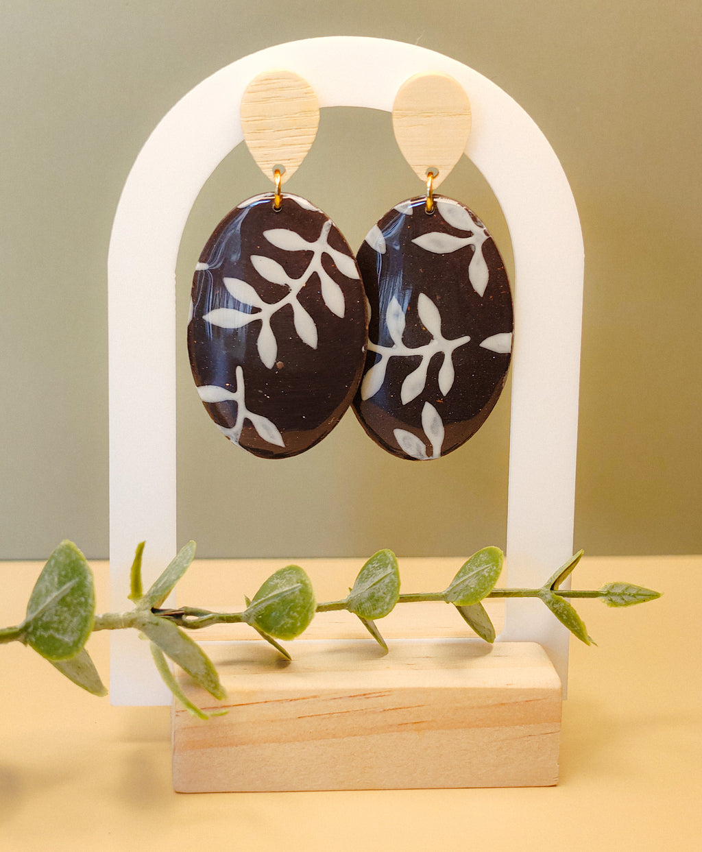 Woodland Leaves - Forest Echo