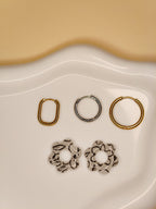 Black & White Blossoms - Ink Flower Mix&Match