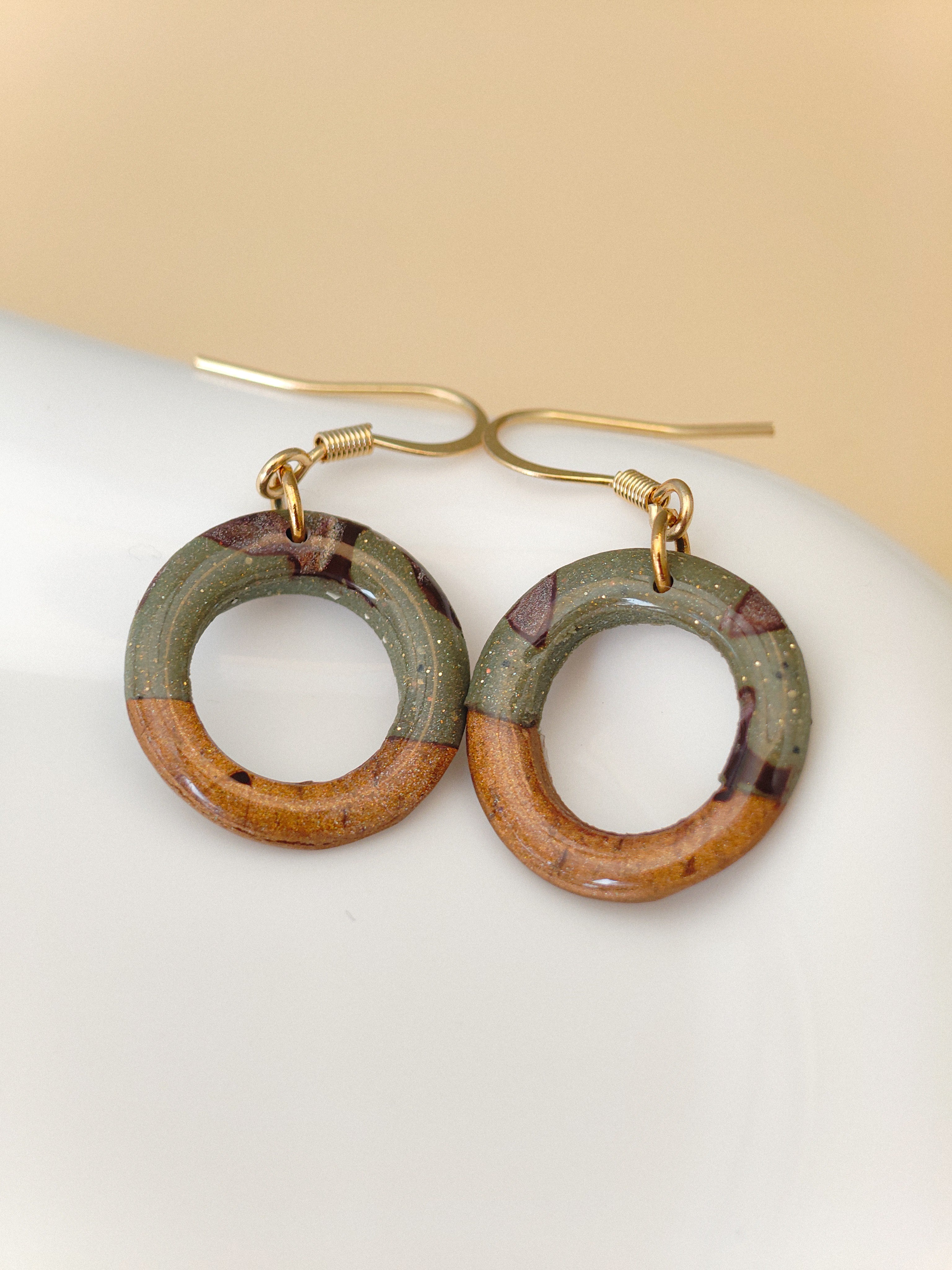 Terra Elegance – Forest Swirl Mini Gold