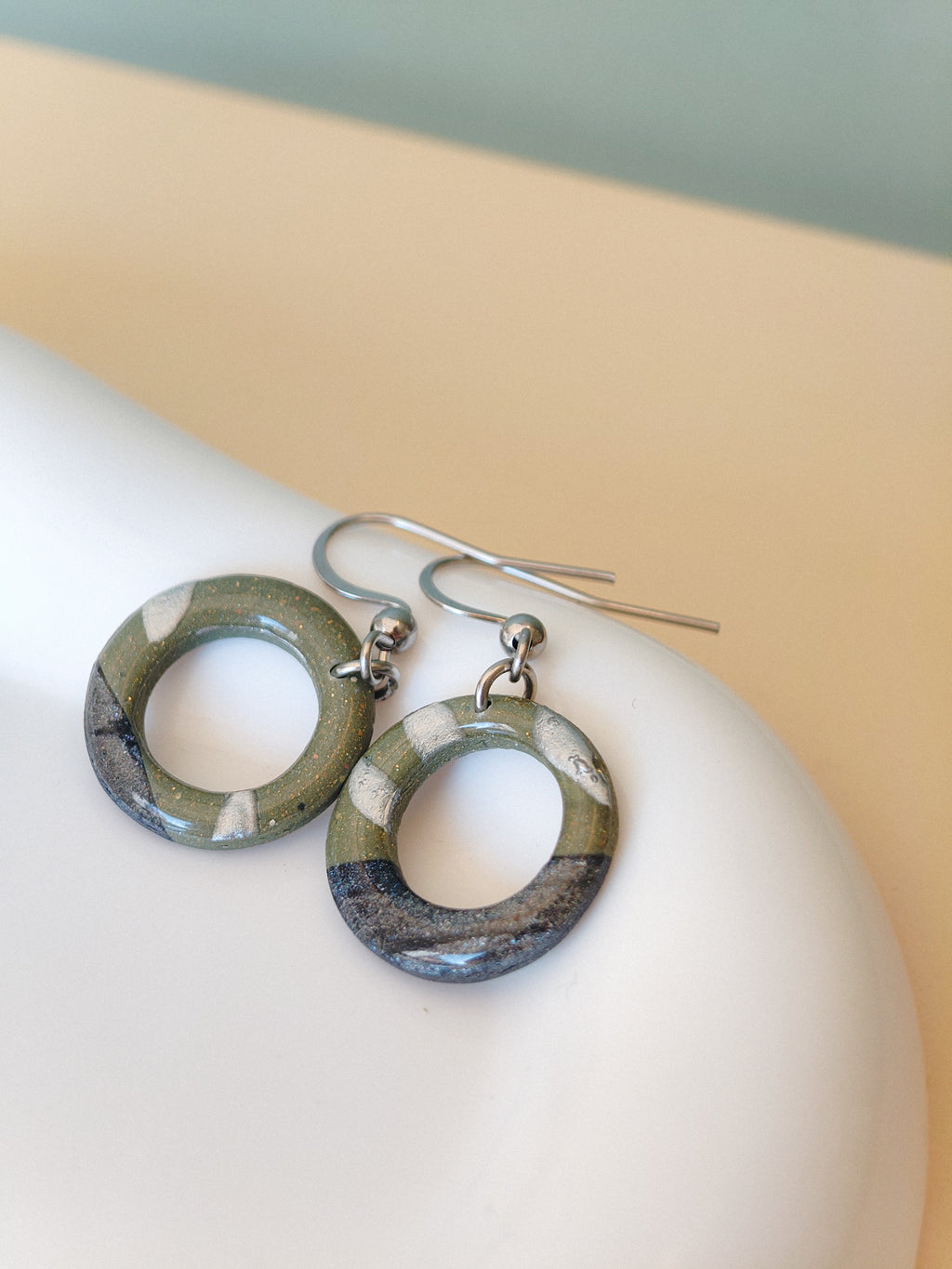 Terra Elegance – Forest Swirl Mini Silver