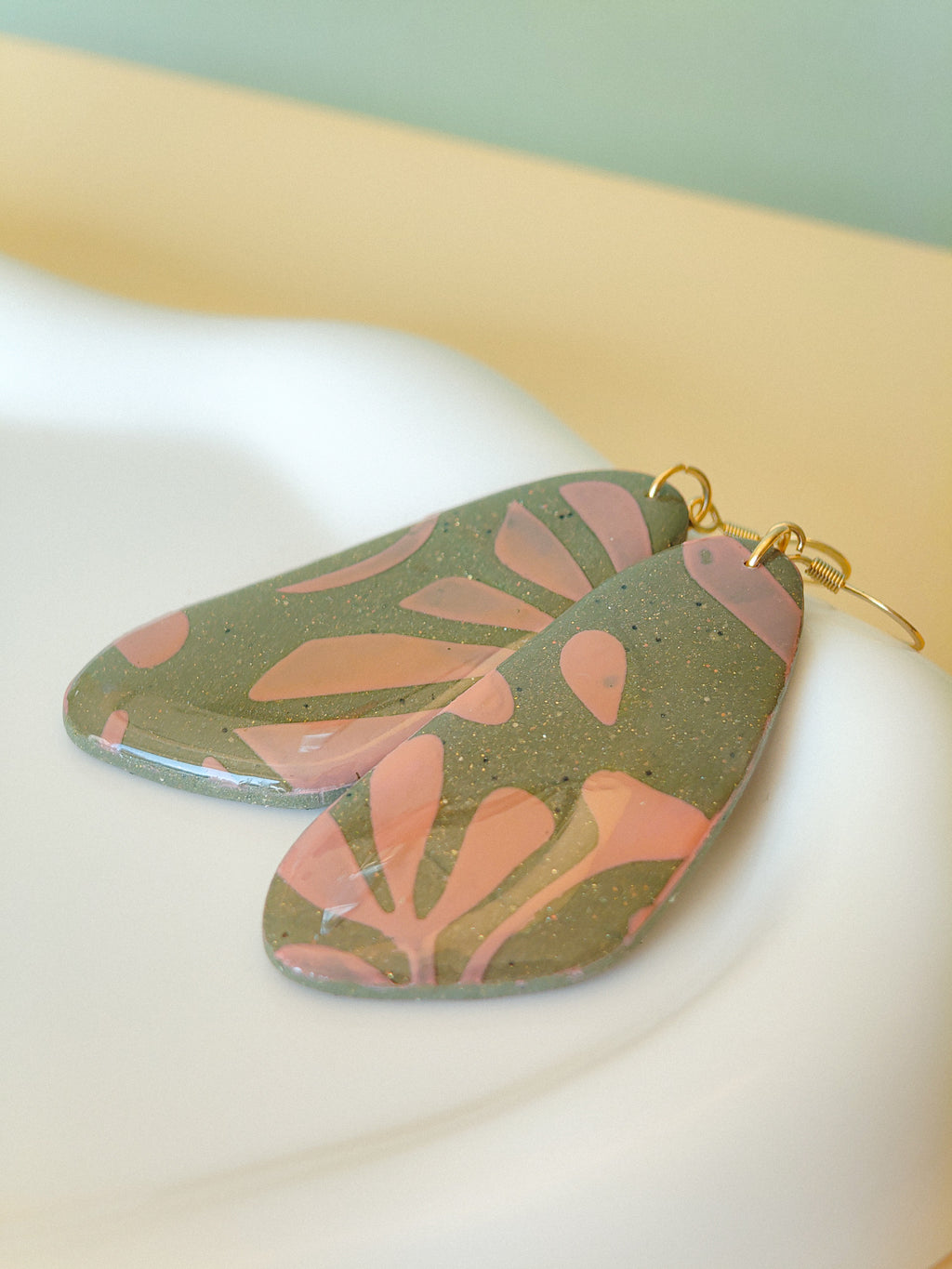 Terra Elegance – Petal Dance Drops