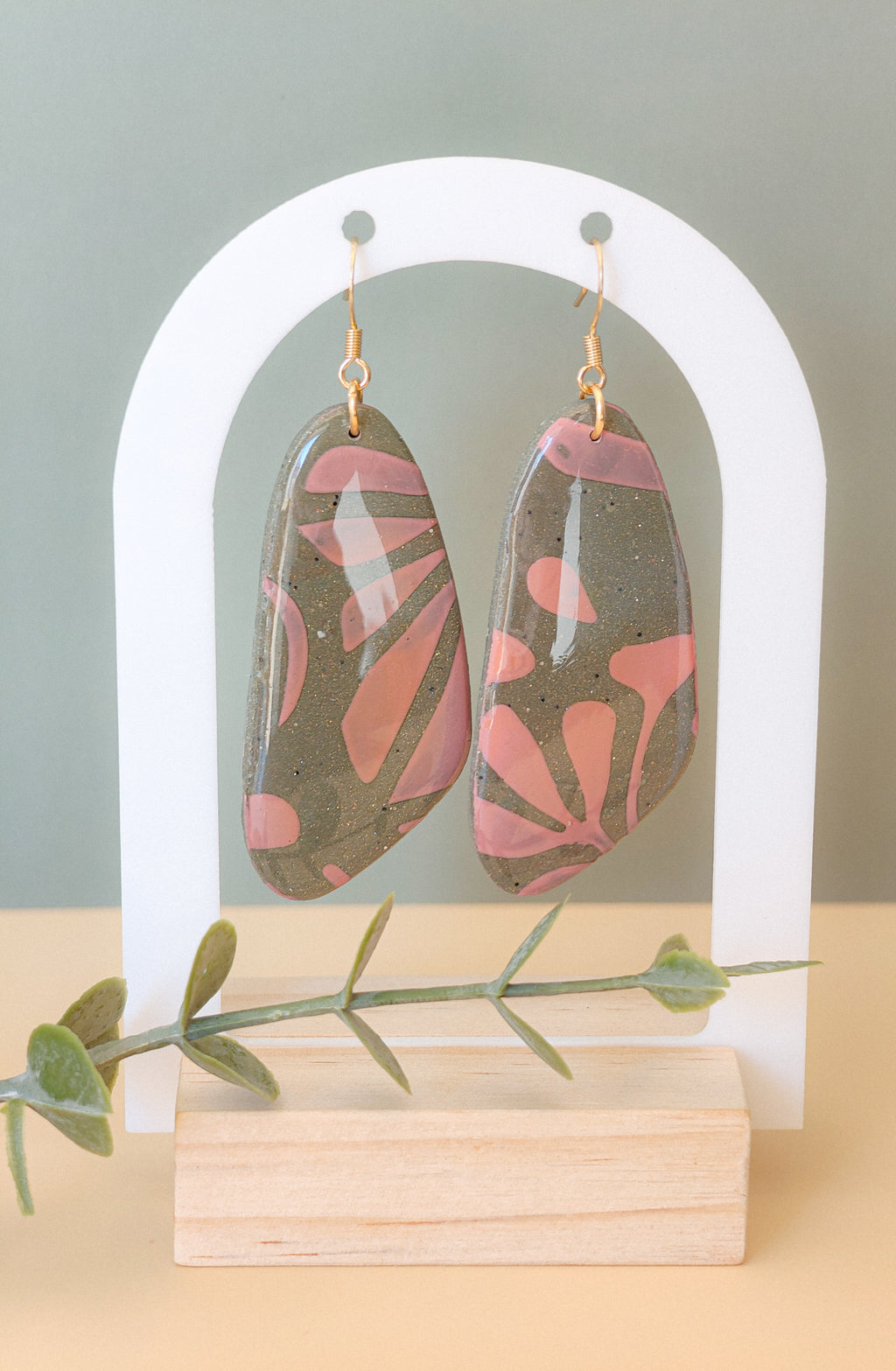 Terra Elegance – Petal Dance Drops