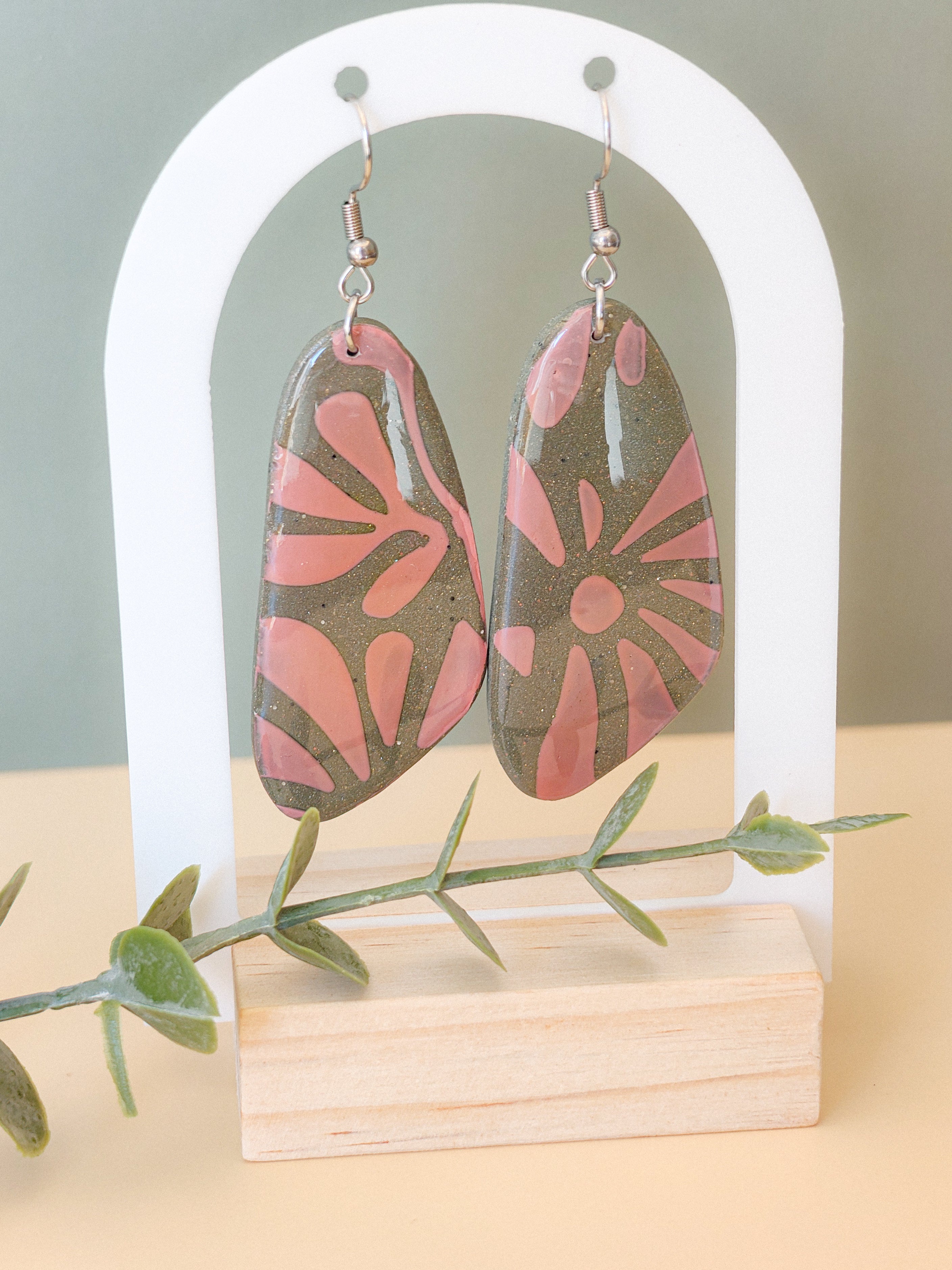 Terra Elegance – Petal Dance Drops
