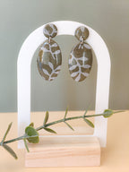 Terra Elegance – Olive Leaf