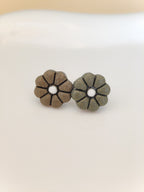 Terra Elegance - Rustic Wildflower Studs
