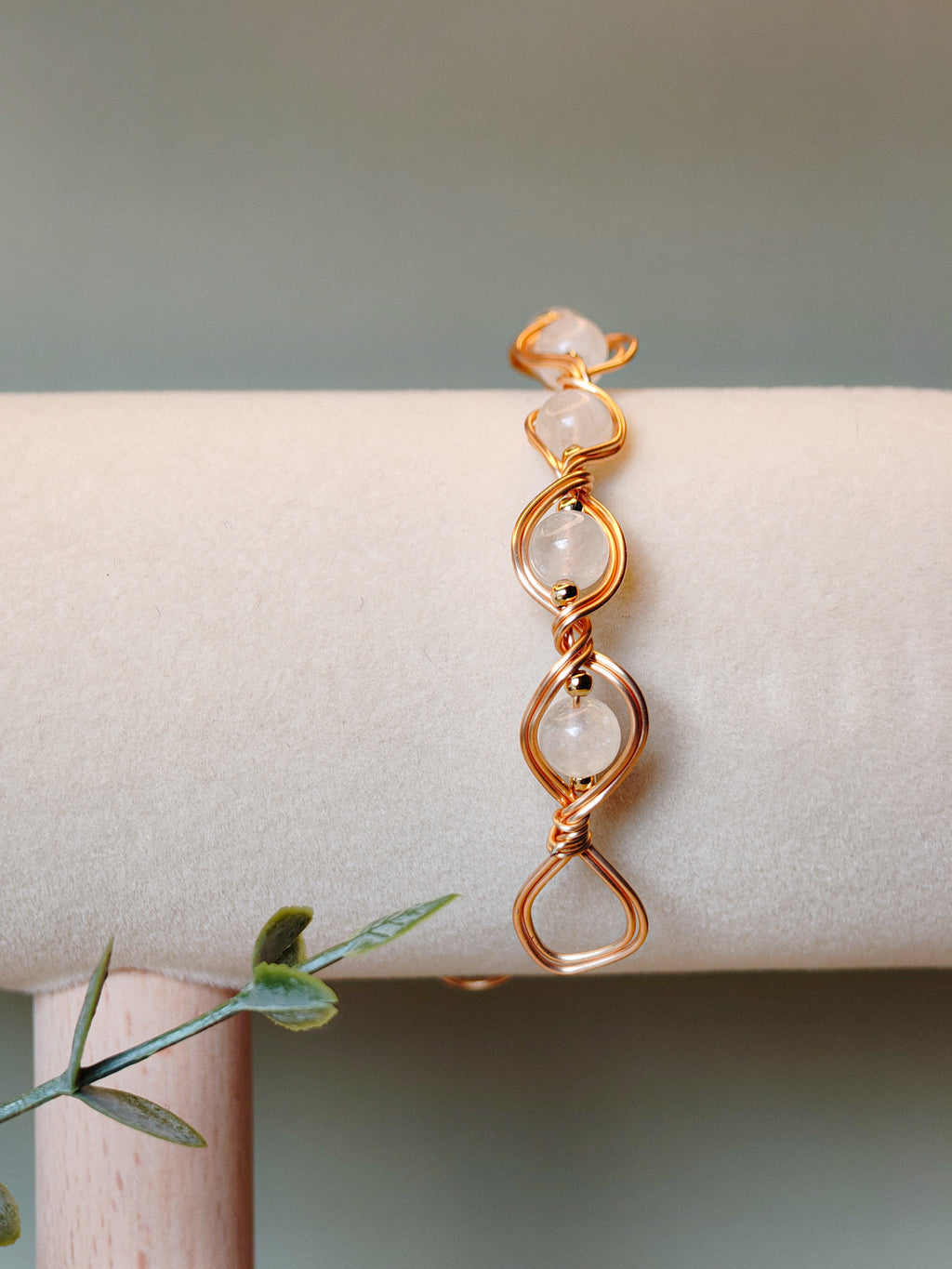 Golden Thread – Double Wave – White - Bracelet