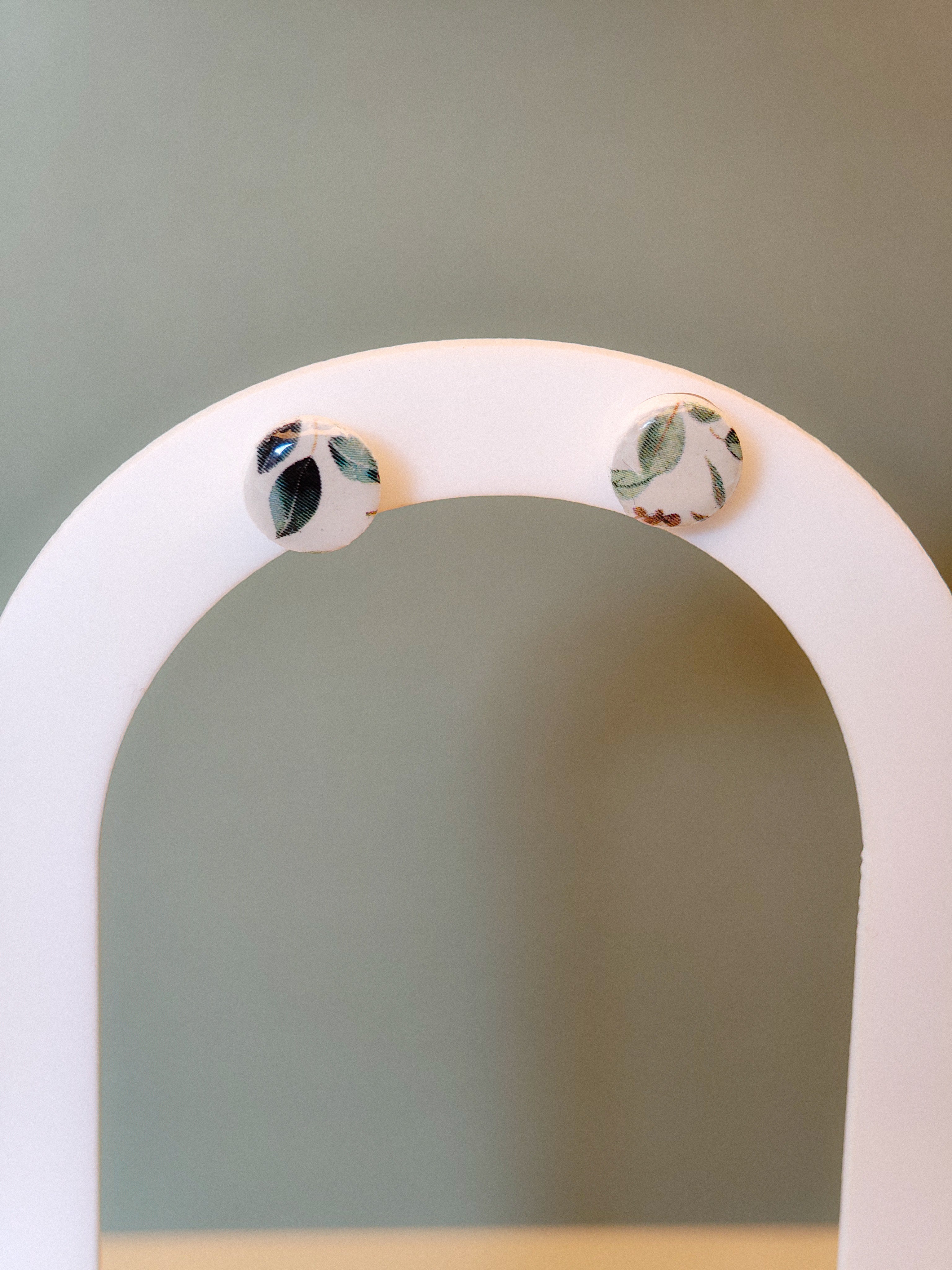 Tender Twigs - Leaflet Studs