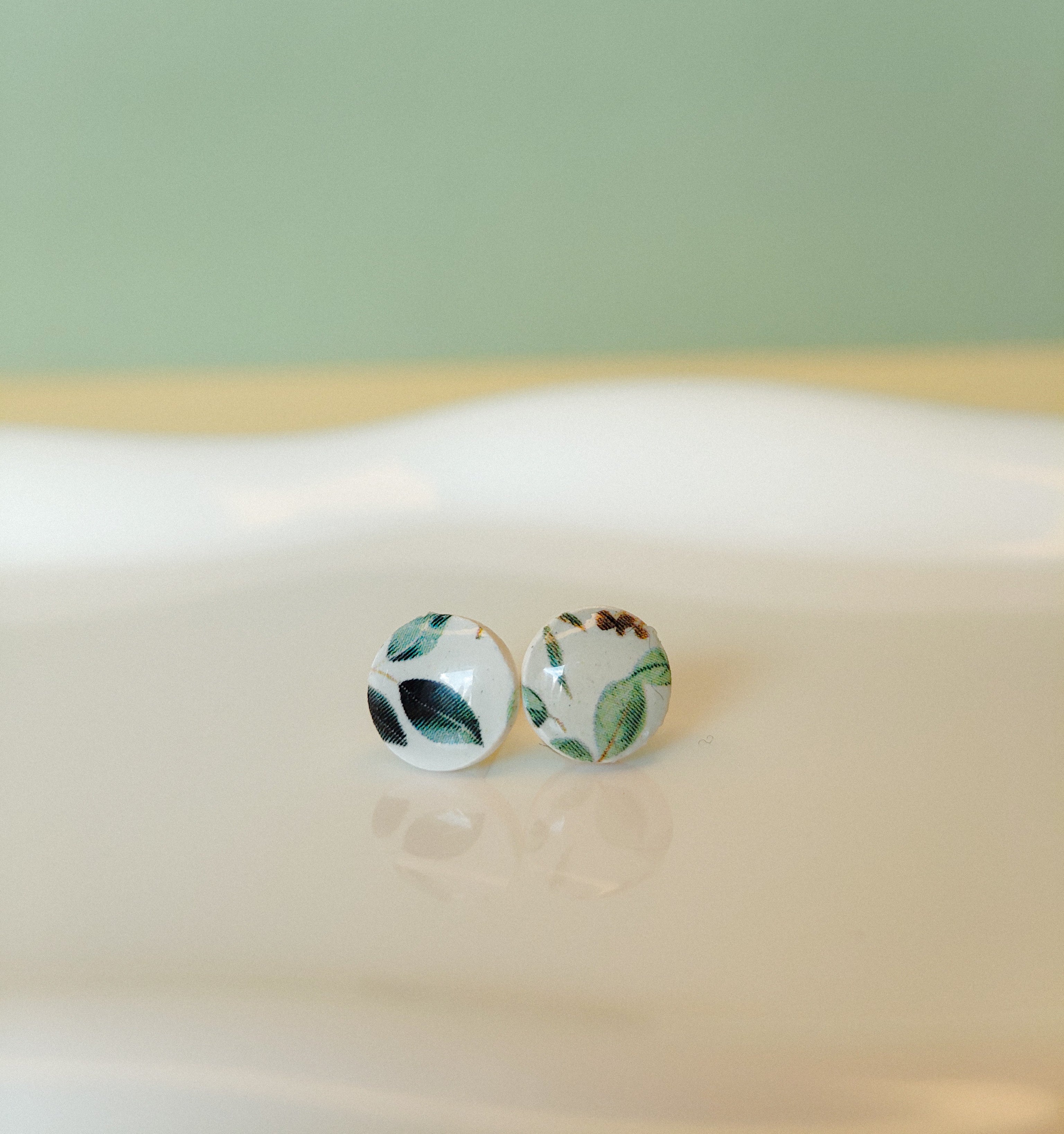 Tender Twigs - Leaflet Studs