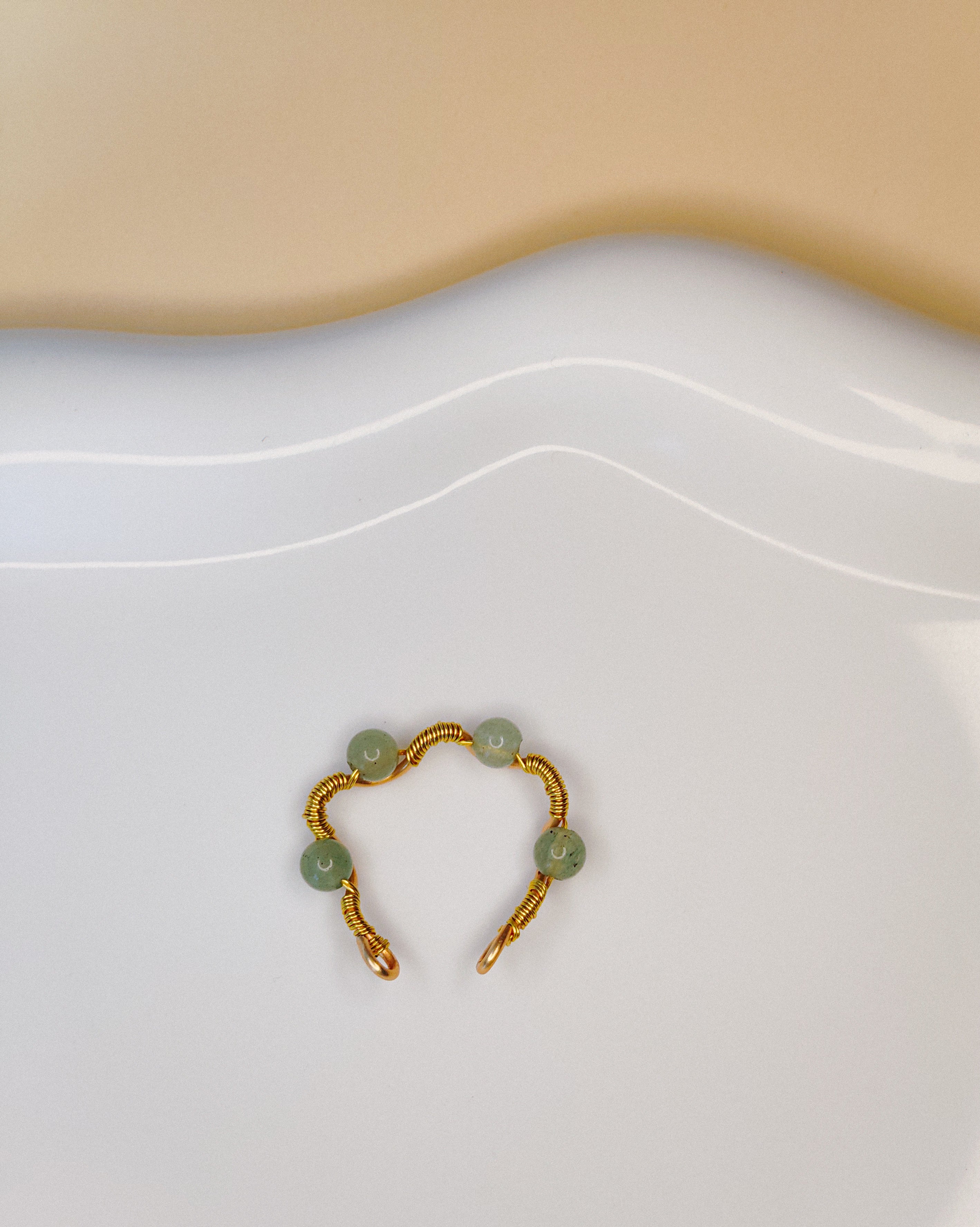 Golden Thread - Wave - Light Green - Ring