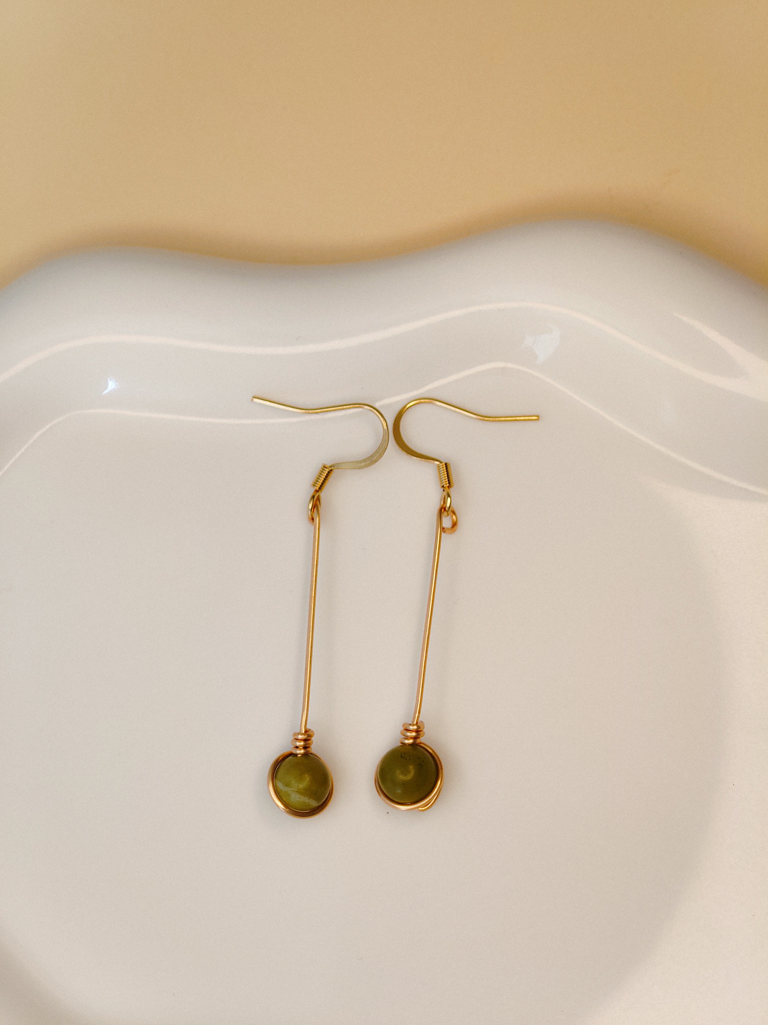 Golden Thread - Drop - Green - Earrings