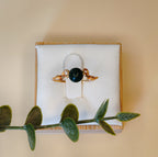 Golden Thread - Loop - Dark Green - Ring