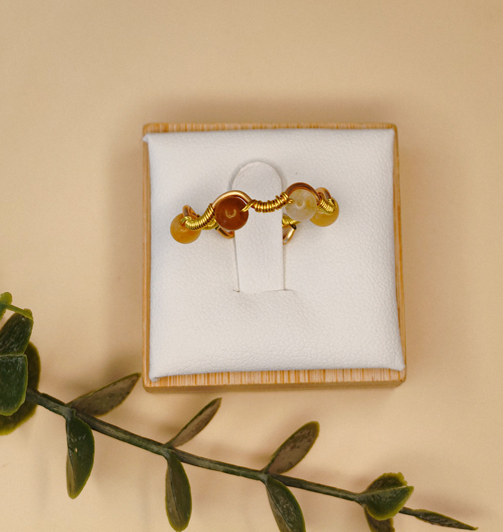 Golden Thread - Wave - Honey - Ring
