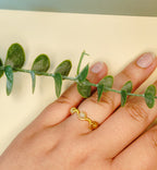 Golden Thread - Wave - Honey - Ring