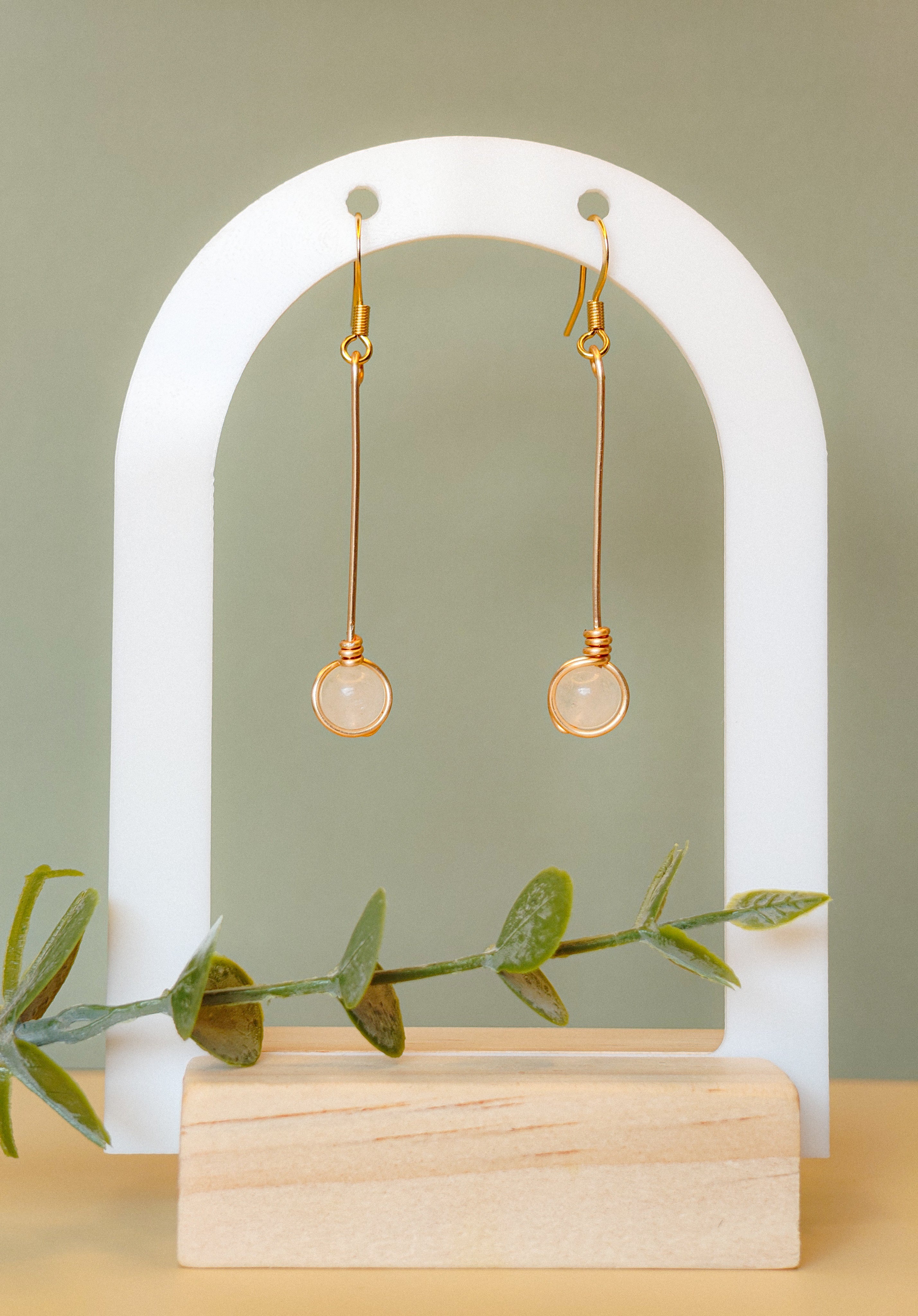 Golden Thread - Drop - White - Earrings