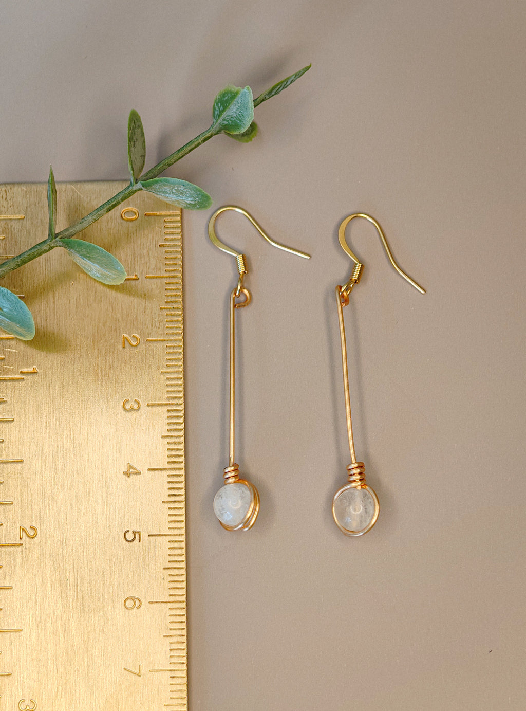 Golden Thread - Drop - White - Earrings