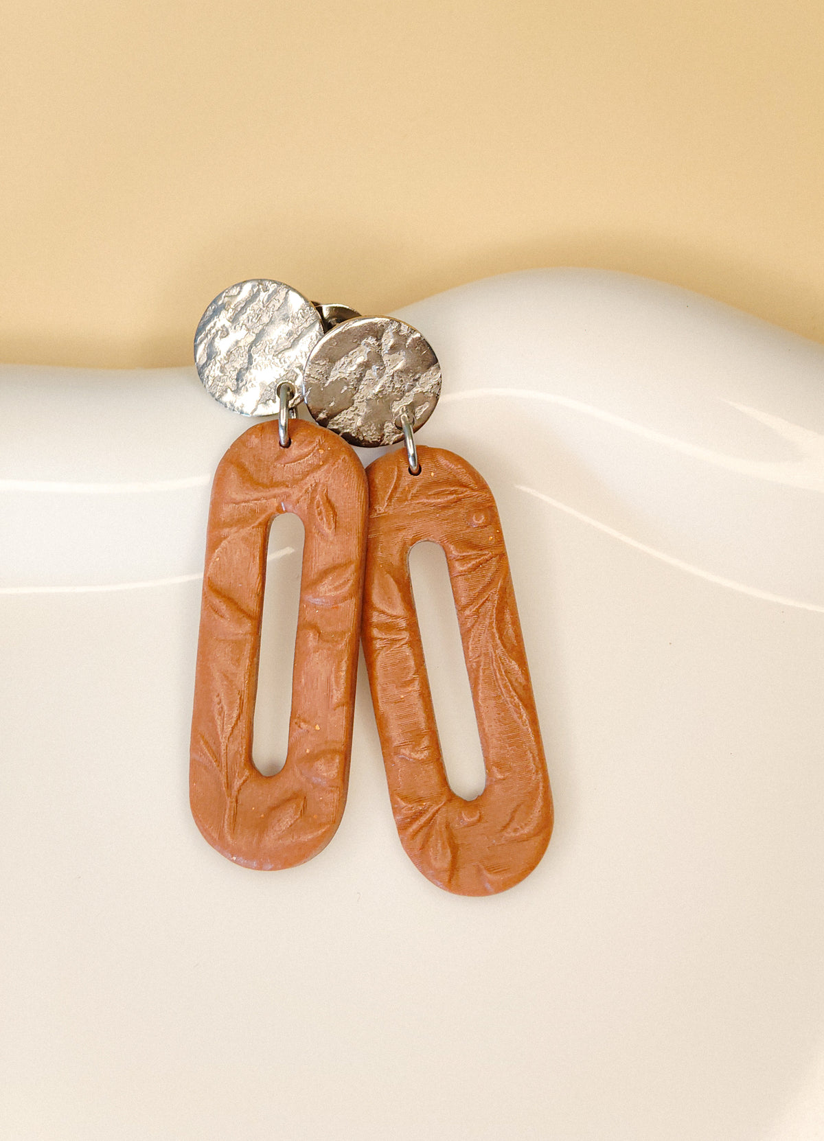 Autumn Whisper - Amber Leaf